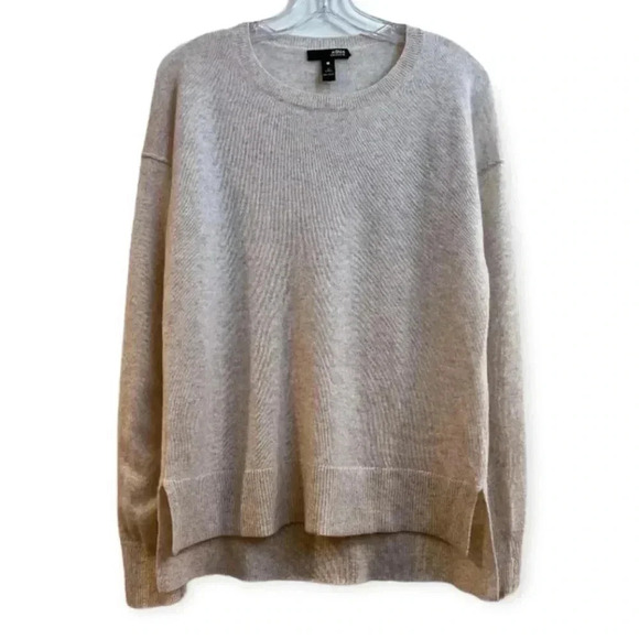 Aqua Women’s 100% Cashmere Classic Cream Crew Neck Sweater Small - Picture 5 of 8